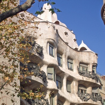 Casa Mila i Barcelona