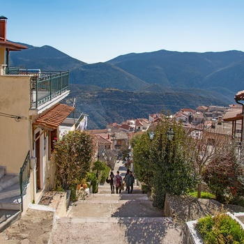 Bjergbyen Arachova i Grækenland