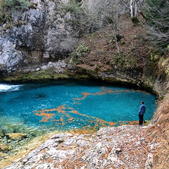 Blue Eye i Theth National Park - Albanien 