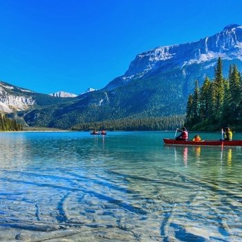 Emerald Lake i Yoho National Park, British Columbia i Canada