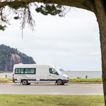 Britz Venturer Plus autocamper - strand parkering - Australien