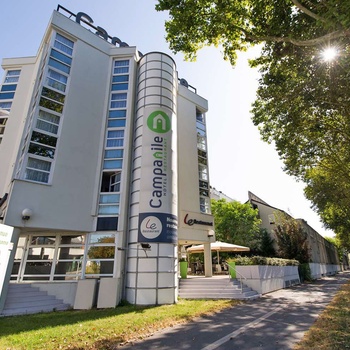 Campanile Reims Centre - Facade