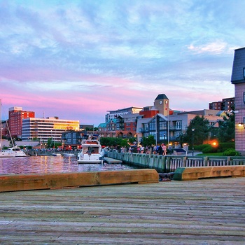 Havnepromenaden i Halifax, Nova Scotia i Canada