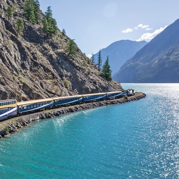 Rocky Mountaineer - Toget langs Seton Lake, Canada