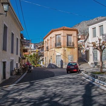 I centrum af Chrisso, der er en landsby i Phocis - Grækenland