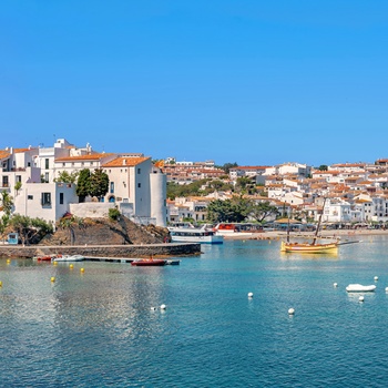 Kystbyen Cadaques, Costa Brava i Spanien