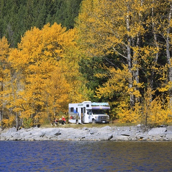 Cruise Canada Motorhome