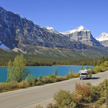 Cruise Canada Motorhome