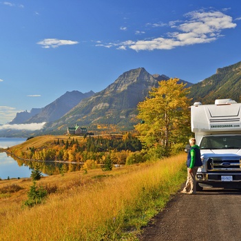 Cruise Canada Motorhome T17