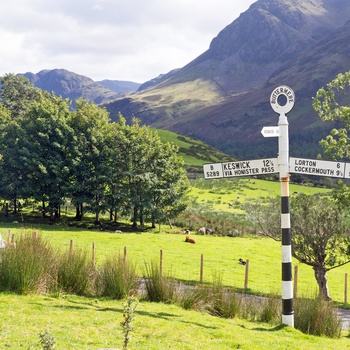Vejskilt i Lake District i Cumbria, England