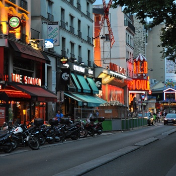Moulin Rouge og Boulevard de Clichy, Montmartre - by night