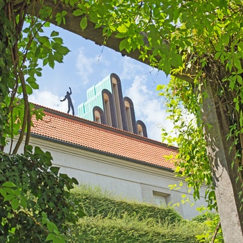 Wedding Tower - Damstadts vartegn i kunstnerkolonien Mathildenhöhe - Midttyskland