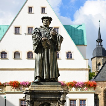 Statue af martin Luther i Eisleben