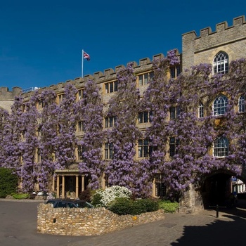 England, Somerset - Castle Hotels statelige front