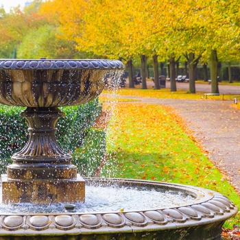 Regents Park om efteråret, London i England