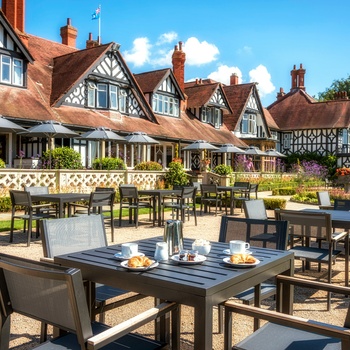 Petwood Hotel, Midtengland