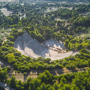 Det antikke teater i Epidaurus på Peloponnes - Grækenland
