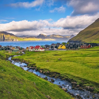 Bygden Gjogv på øen Eysturoy, Færøerne