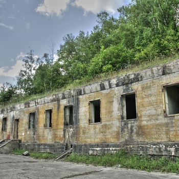 Frankrig, Pikardiet, Aisne - Hitlers bunker Führerhauptquartier Wolfsschlucht II or W2, Hitler bunker i Margival