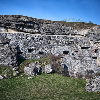 Frankrig, Verdun - fort mærket af bombardementer