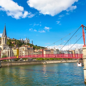 Saint Georges bro og kirke i Lyon, Frankrig