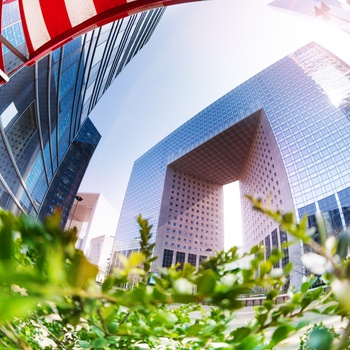 La Defense - den nye triumfbue i Paris