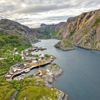 Oversigtsbillede af Nusfjord, Norge - Foto Hallvard Kolltveit