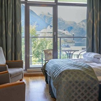 Havila Hotel i Geiranger - Standard dobbeltværelse med fjordudsigt