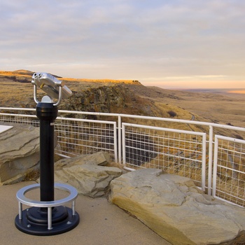 Udsigtspunkt til Head-Smashed-In Buffalo Jump i Alberta - Canada