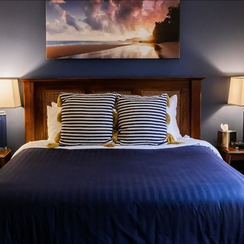 Hillside Terrace Room på Inn at Taughannock Falls