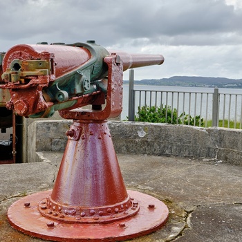 Irland, County Donegal - kanon ved Fort Dunree