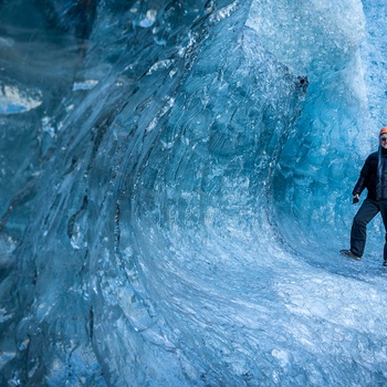 Morten ved The Wave i Blue Ice Cave - Island
