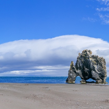 Hvitserkur klippen, Island