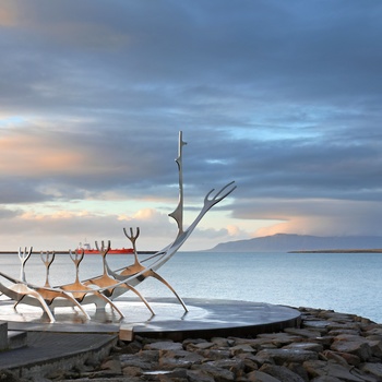 Solfærd eller Sólfar skulpturen i Reykjavik, Island