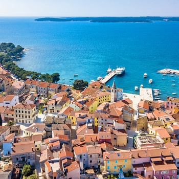 Udsigt til kystbyen Fazana i Istrien, Kroatien