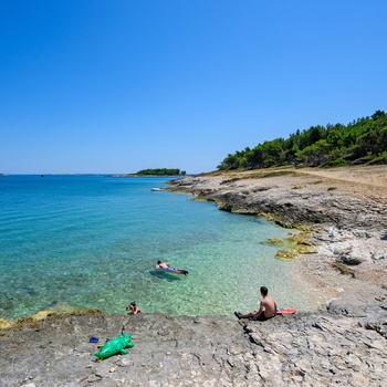 Strand i Kamenjak naturpark, Istrien i Kroatien