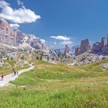 Vandring i Dolomitterne tæt på Cortina d´Ampezzo, Italien