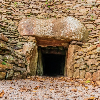 Jersey - La Hougue Bie Tomb Dolmen - Jersey