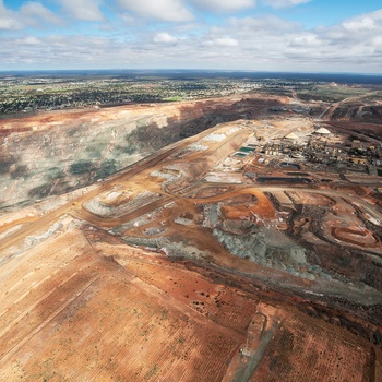 Udsigt over området omkring Super Pit - open cut guldmine i Kalgoorlie - Western Australia