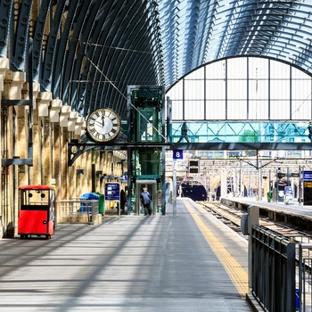 King's Cross Station i London hvor du også finder Platform 9 3/4 fra Harry Potter