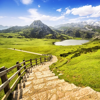 Lake Ercina i Picos de Europa - det nrdlige Spanien