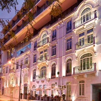 PortoBay Liberdade Lissabon, Facade og indgang