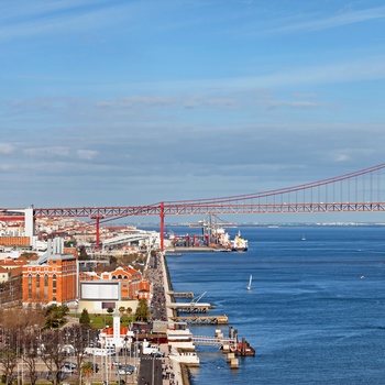 Docas - Lissabons kyststrækning og 25. april broen