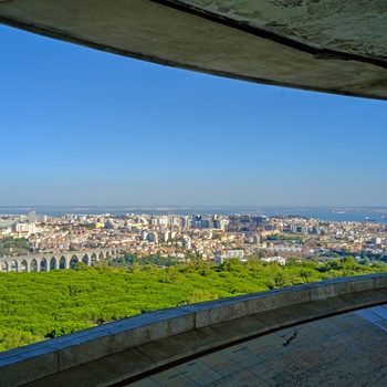 Udsigt til Lissabon fra Monsanto parken