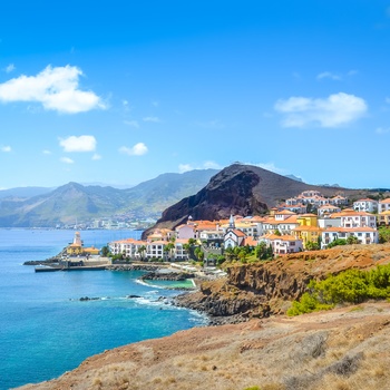 Kystbyen Caniçal på Madeira