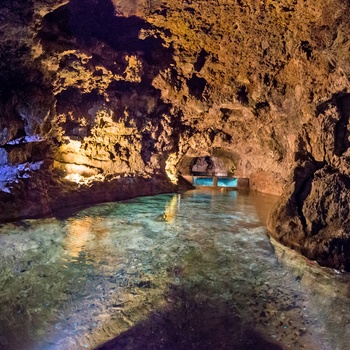 Vulkanske grotter i Sao Vicente på Madeira