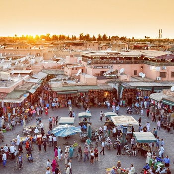 Jemaa el Fnaa-pladsen i Marrakech - Marokko - Foto: Calin Stan, Unsplash
