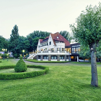 Ringhotel Rheinhotel Vier Jahreszeiten, Meerbusch i Midttyskland