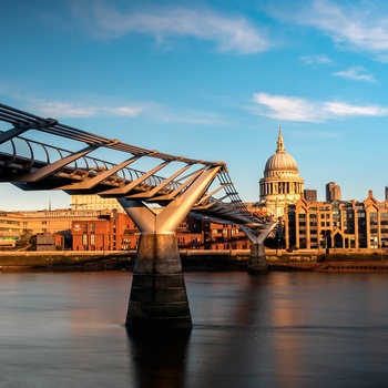 Millennium Bridge i London