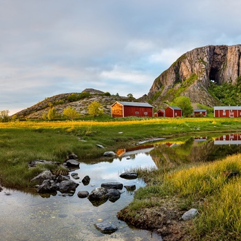 Torghatten i Helgeland, Norge